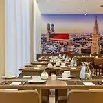 Hotel H4 Messe