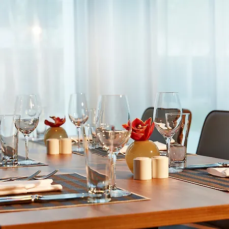 فندق إتش 4 هوتل ميونخ ميسيه 4*