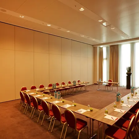 إتش 4 هوتل ميونخ ميسيه 4* ميونيخ