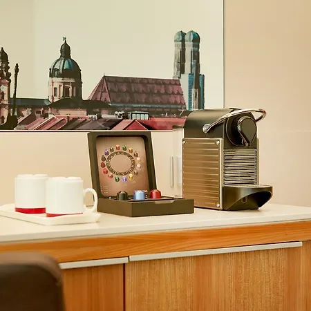 H4 Messe Отель Мюнхен