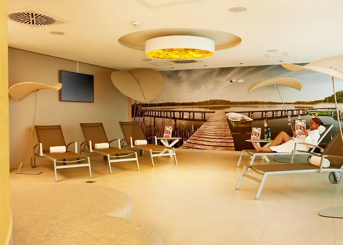 Szálloda H4 Messe 4*