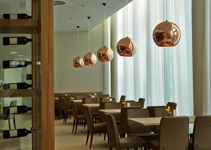 Szálloda H4 Messe 4*