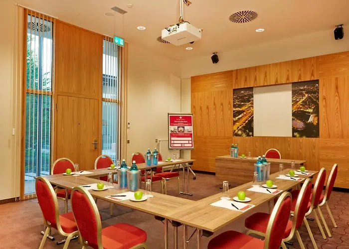 H4 Messe 4* מינכן