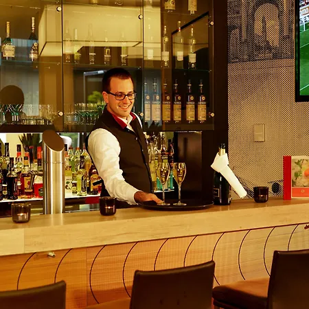 H4 メッセ ホテル