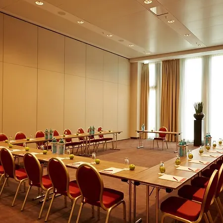 H4 Messe 4* Munich