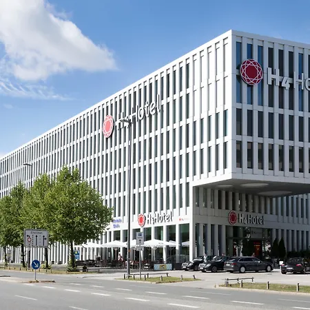Szálloda H4 Messe 4*